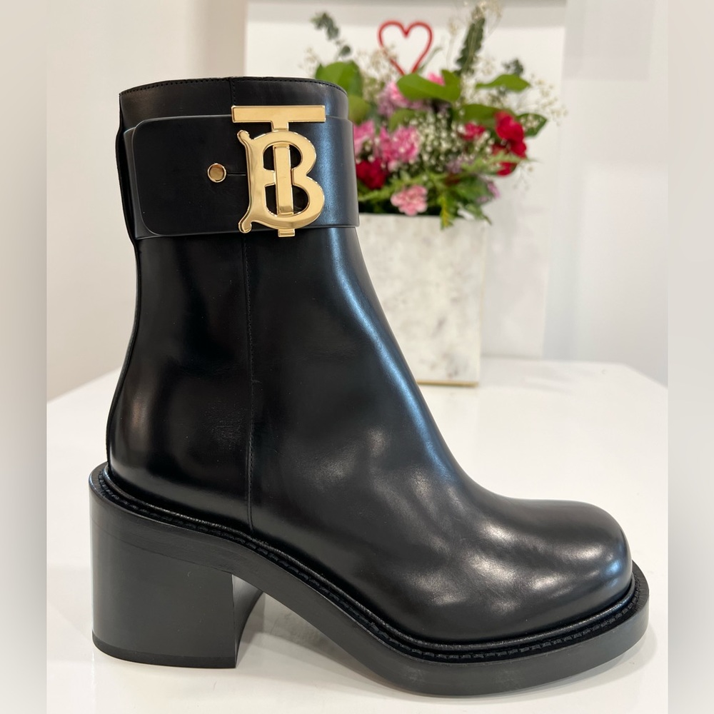 BURBERRY Monogram Motif Leather Block-heel Boots - Picture 3 of 12